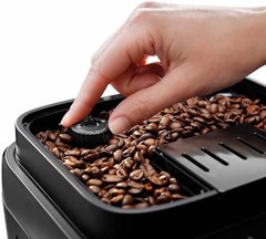 De’Longhi Magnifica Evo Auto Espresso & Cappuccino Machine – Scratch & Dent