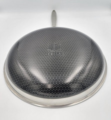 HexClad 12″ FRYING PAN with LID 12-Inch 12 Hybrid Non-Stick -Used Good Condition
