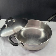 Meyer Bella Cuisine Cookware 10.5″ Deep Skillet Stainless Steel Sauté Pan W/ Lid