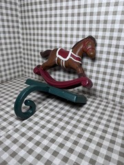 Vintage 3lb 12oz Heavy Cast Iron Rocking Horse Christmas Stocking Holder 6″×6″