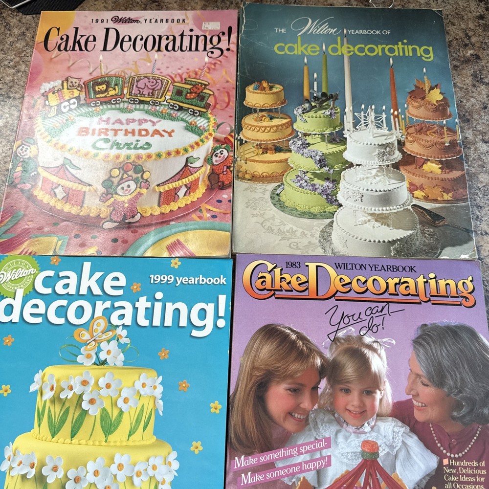 Vintage Wilton Cake Decorating Yearbooks Set Of 4 Years 1991, 83, 99, 74