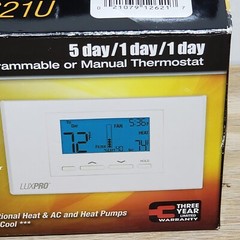 LuxPro P621U Thermostat for Heat & AC and Heat Pumps 2 Stages Heat 1 Stage Cool