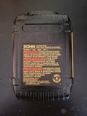 DEWALT 40V MAX Lithium-Ion (Li-Ion) Power Tool Battery Pack 4Ah, Black