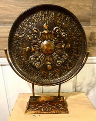 Beautiful Large Ornate Metal Medallion on Stand Ombre Brown Hammered Decor 26.5”