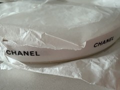 Chanel Classic White Ribbon New. In original package. 100 meters. Authentic.