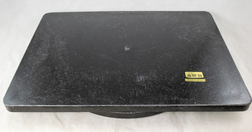 Japanese Heavy Duty Rectangular Resin Bonsai Turntable – Home Gardening Tool