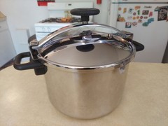 Fagor 8L Stainless Steel Pressure Cooker Pot w/Lid Induction Gas Compatible