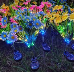 Solar Garden Lights Outdoor Waterproof LED Flower Stake Lamp Yard Patio Decor