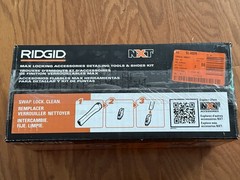 RIDGID 2 1/2” NXT Max Crevice Tool & Dusting Brush for Wet/Dry Vacs MAX2531