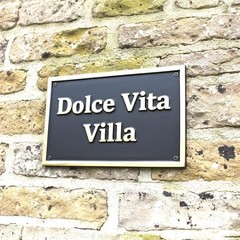 Beautiful Customized classic brass signs – signs and plaques – Heavy duty Gift