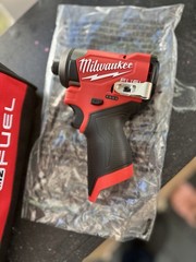 Milwaukee M12 FUEL 12V Cordless Impact Driver 3453-20 Tool Only Belt Clip