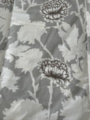 Pottery Barn Mum Gray White Floral Organic Cotton Duvet Cover King Pre-owned EC
