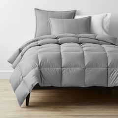 The Company Store LaCrosse Premium Down Light Warmth Comforter Queen/King