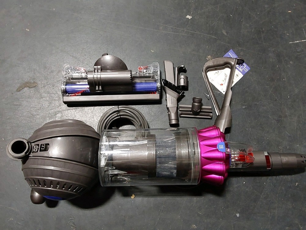 Dyson UP30 Ball Animal 3 Upright Vacuum Cleaner – Nickel/Silver(PLEASE READ)