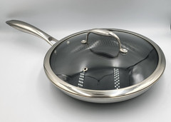 HexClad 10″ FRYING PAN with LID 10-Inch 10 Hybrid Non-Stick -Used Good Condition