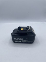 Makita 18V LXT Lithium Ion 3.0Ah Battery BL1830B BL1830