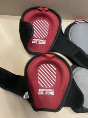 2 Pair Husky Knee Pads GEL Comfort Soft Cap Foam Non-Marring Adjustable Strap