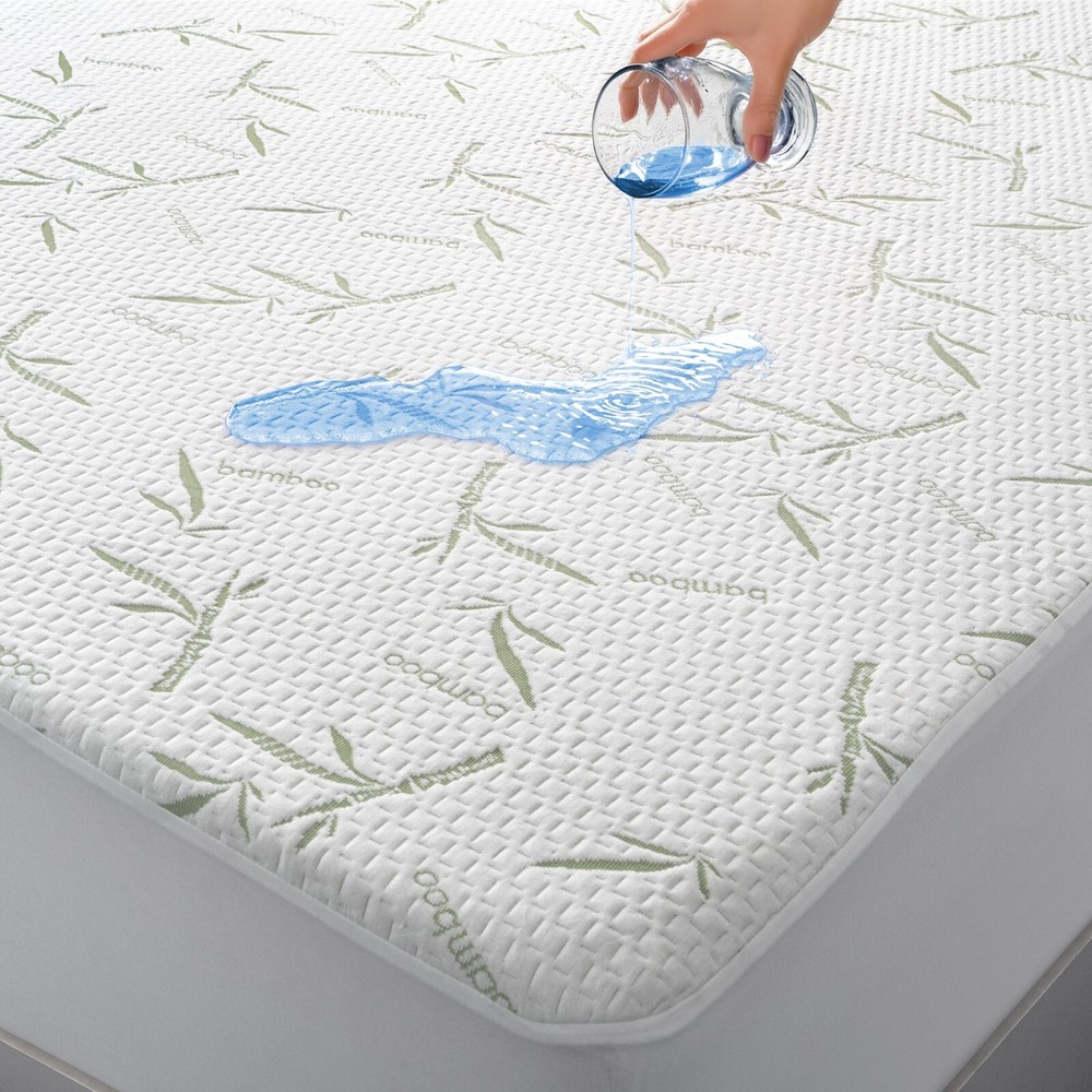 Bamboo Mattress Protector Hypoallergenic & Breathable Waterproof Mattress Cover