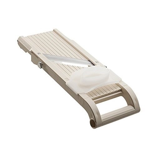 Benriner Super Slicer Mandolin, Japanese Wide Vegetable Slicer w/4 Blades, NO.95