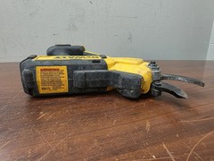 *READ* Dewalt DCPR320 20V MAX Cordless Li-Ion Battery Powered Pruner FOR PARTS