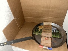 De Buyer MINERAL B Carbon Steel 12” Crepe & Tortilla Pan Induction Ready