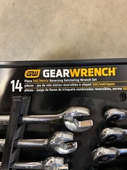 Sae/Metric 72-Tooth Reversible Combination Ratcheting Wrench Tool Set (14-Piece)