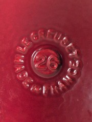 Le Crueset Red 10.25″ #26 Cast Iron Frying Pan/Skillet Double Spout 2 Handles