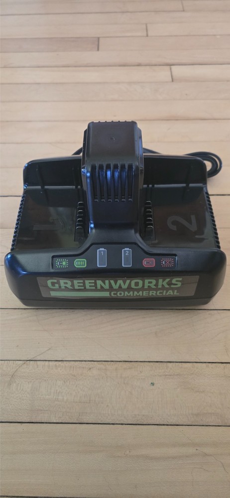 GREENWORKS GREENWORKS 82DCP8A 82 Volt 8A Dual Port Charger