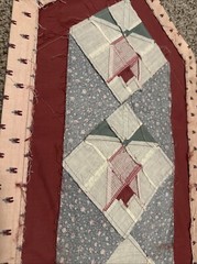 Quilted table runner Tulips country chic handmade pink ivory 51×15.5 in Spring