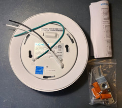 Modern 7.5″ LED 14W 3000K Downlight in White, Dimmable, Flush Mount – BRAND NEW