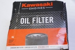 Lot of 11 Genuine Kawasaki 49065-0736 Oil Filter Replaces 49065-7007 49065-0721