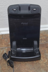 iRobot Scooba 450 Floor Scrubbing Robot Cleaner Roomba + Charging Dock + New Bat