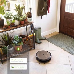 NEW iRobot Roomba i1 Wi-Fi Connected Cleaning Robot Vacuum – Good for pets!