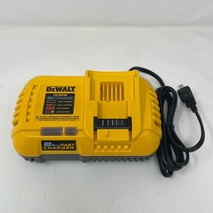 DeWALT DCB118 20V/60V 8A Fast Charger Yellow Single-Port