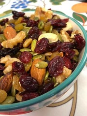 Omega-3 Deluxe Mix Cranberries Raisins Cashews Walnuts Almond Pistachio Pecans