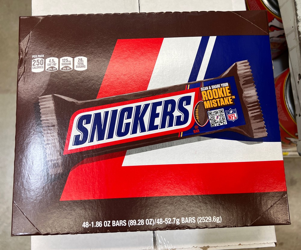 Snickers Chocolate Candy Bars (1.86oz) Bar 48-Count Box