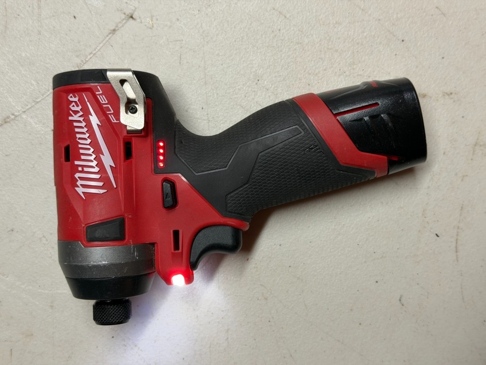 Milwauke 2553-20 M12 FUEL 1/4 in Hex Impact Driver W/Battery