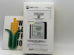 Airthings Corentium Home Radon Detector 223 Portable Lightweight US pCi/L AAA
