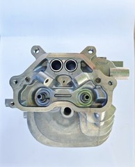 Fit For Honda GX630 GX660 GX690 Cylinder Head #1 Right 12110-ZEA-000 with gasket