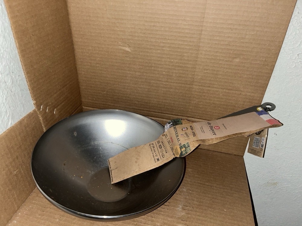 De Buyer Mineral B Carbon Steel Wok Nonstick 11” Induction Ready