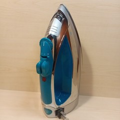 Sunbeam Steam Master Prof Iron Silver/Blue Model GCSBSP-201 Retractable Cord
