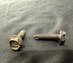 New Tecumseh 30370 Screw Lot of 2 Genuine OEM Service Part