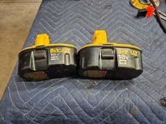 DEWALT (DC9096) 18V XRP Battery Pack USED 2 PACK. GET BOTH FOR ONE MONEY