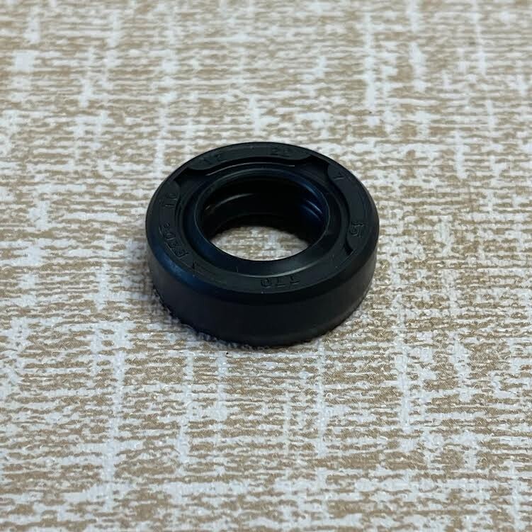 OIL SEAL 12x22x7 fits FC90, FC100, FS111, FS131, HL90 for STIHL 9639 003 1231