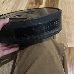 iRobot Roomba i8 Self-Emptying Vacuum Cleaning – Scratch & Dent