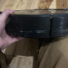 iRobot Roomba i8 Self-Emptying Vacuum Cleaning – Scratch & Dent