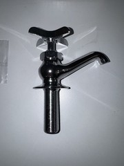 Central Brass 0239-P Single Handle Basin Faucet in Polished Chrome NEW